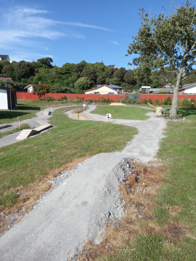Hokitika'S Kiwi Holiday Park And Motels Exterior photo