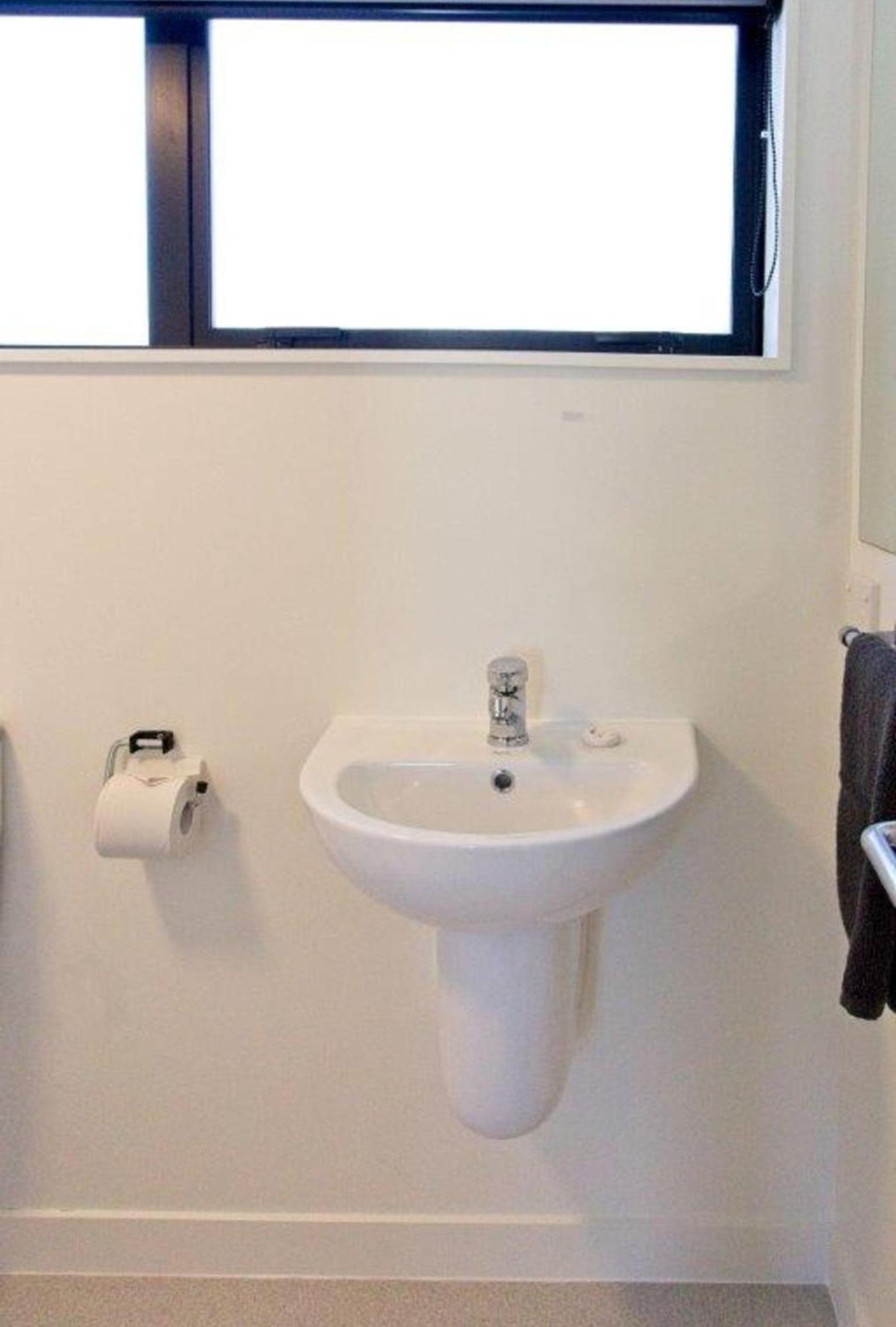 Hokitika'S Kiwi Holiday Park And Motels Room photo